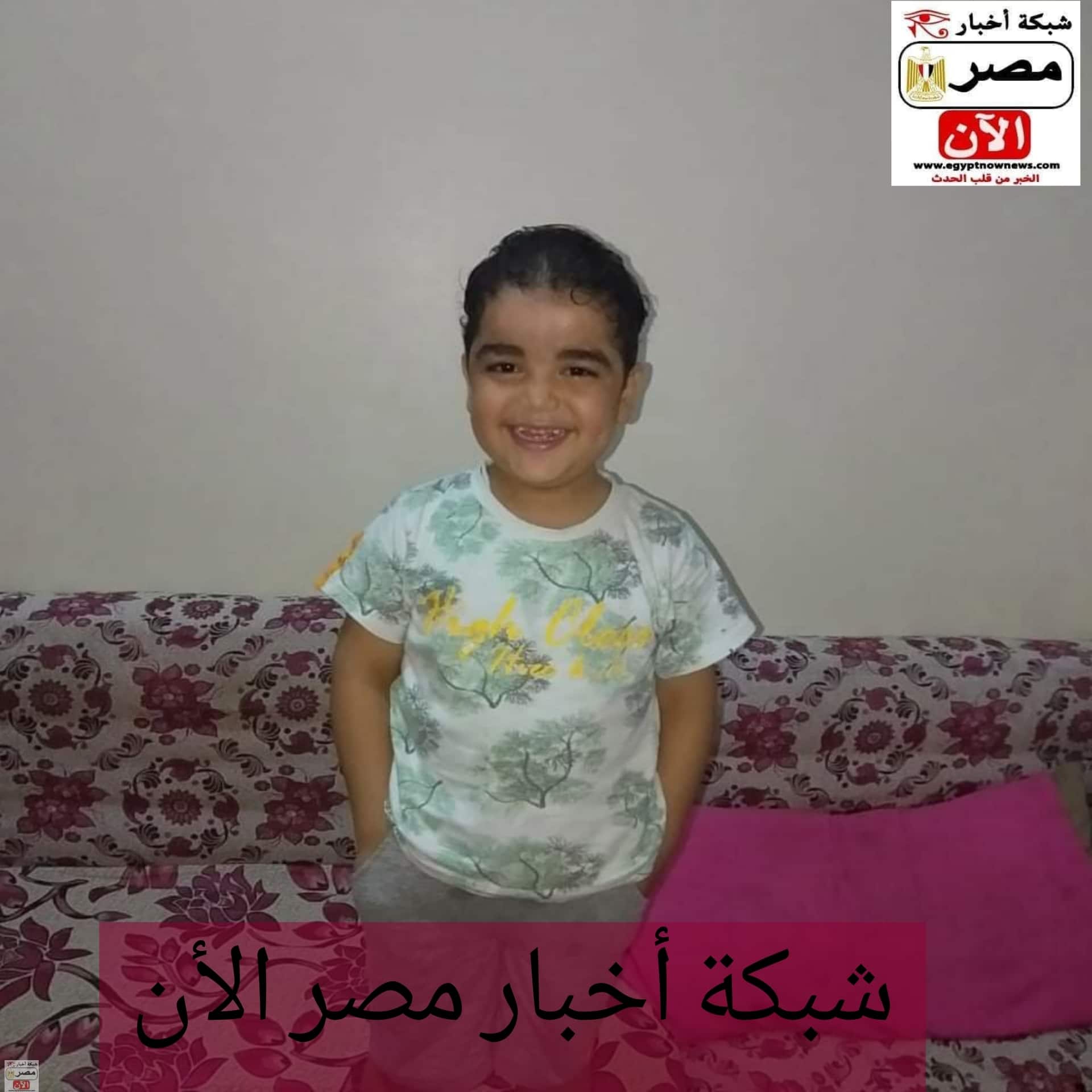 الطفل محمد إيهاب يستغيث بكل المسئولين في مصر
