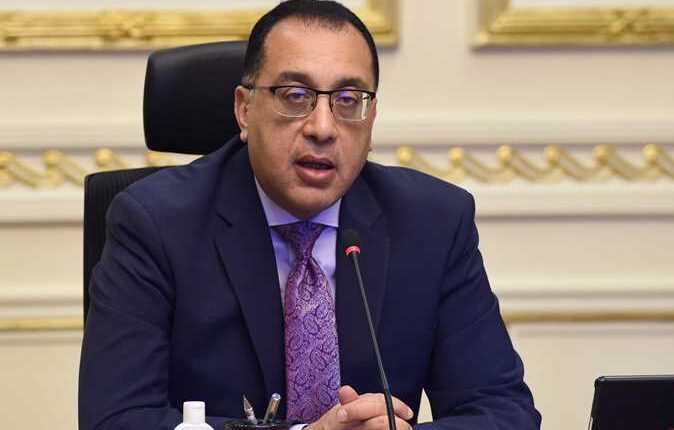 اجتماع رئيس الوزراء لمتابعة موقف الأراضى المخطط زراعتها فى شمال ووسط سيناء